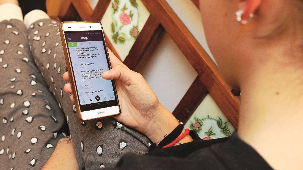 A Ravenna chi è in quarantena monitorato con whatsapp e Google maps