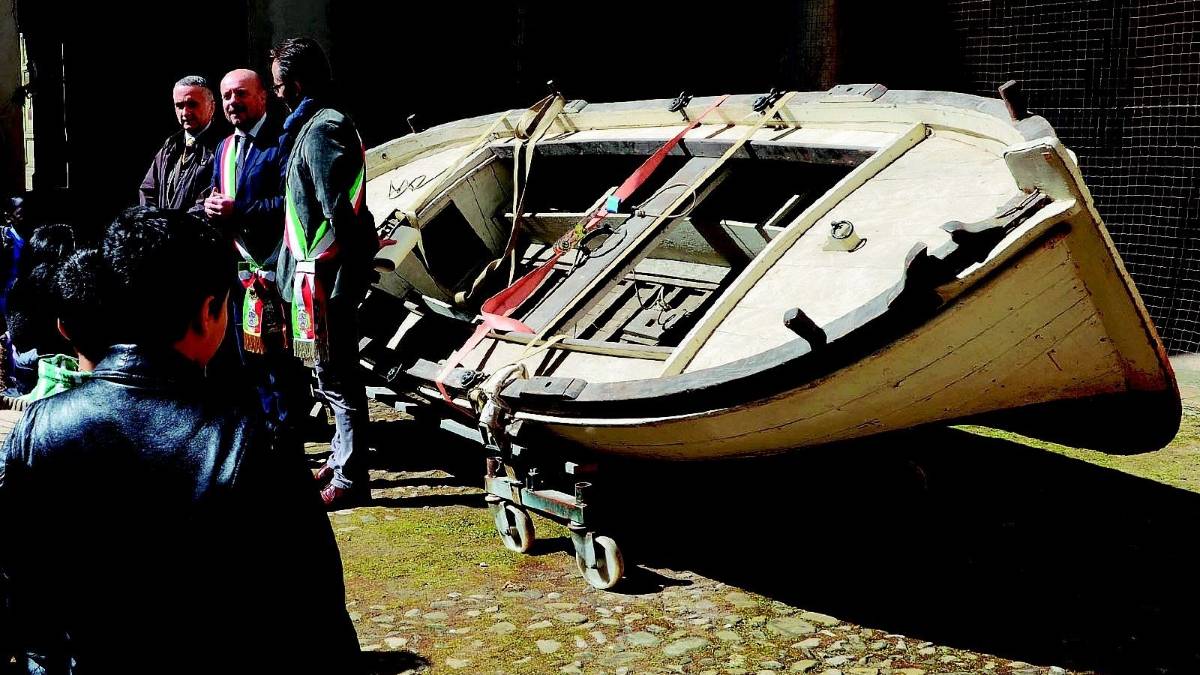 Salpa da Palazzo Gaddi la storica Falcia
