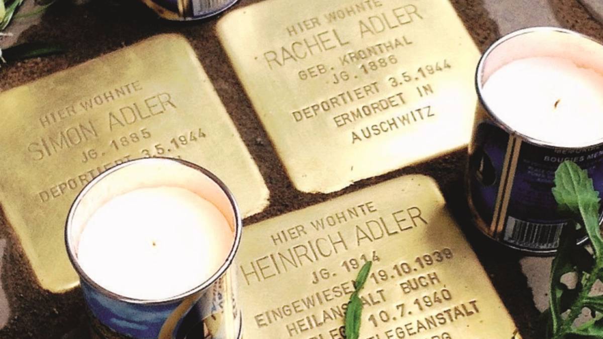«Shoah, ricordiamo i martiri con le pietre d'inciampo»