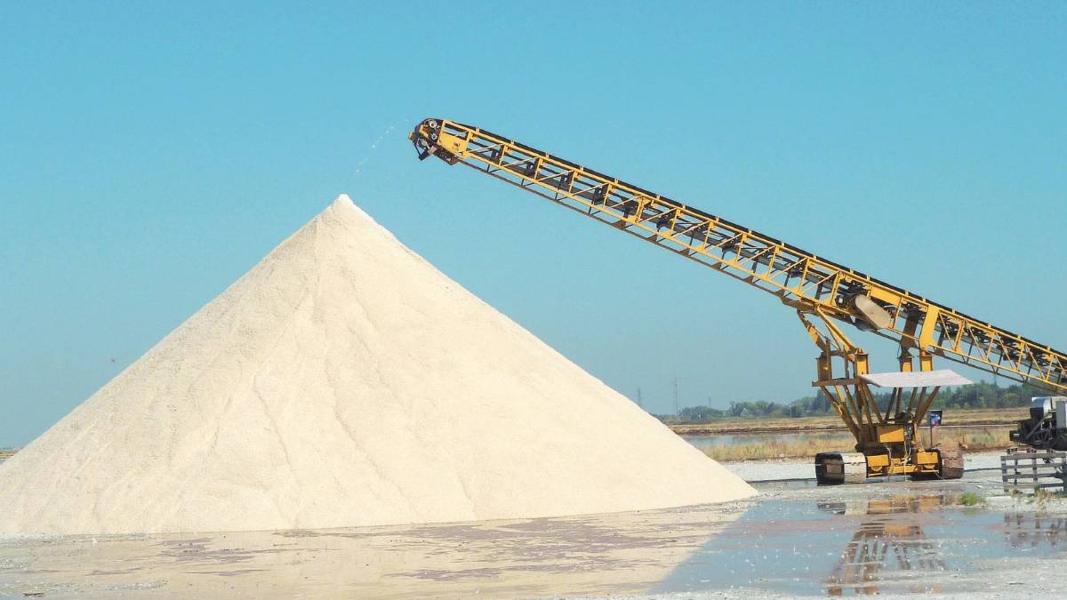 Alimenti taroccati, la Salina si arrabbia