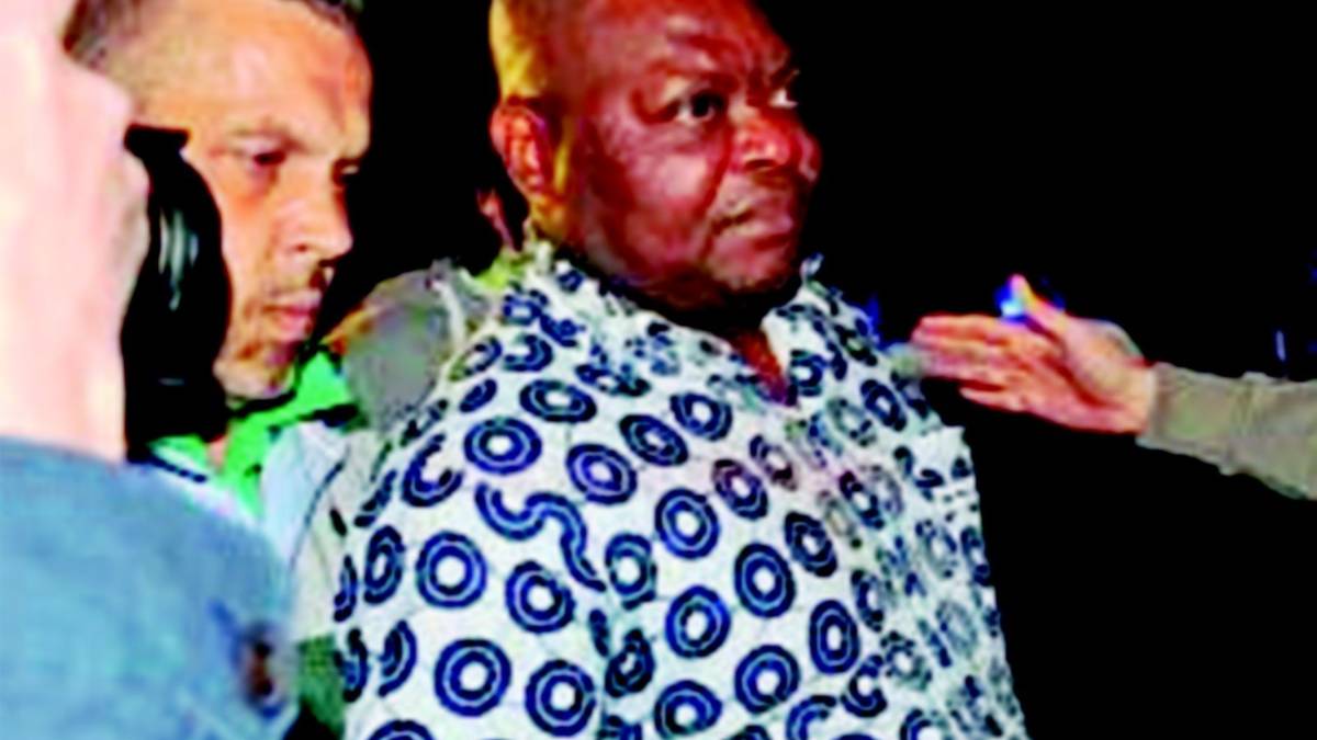 Padre Gratien Alabi resta in silenzio