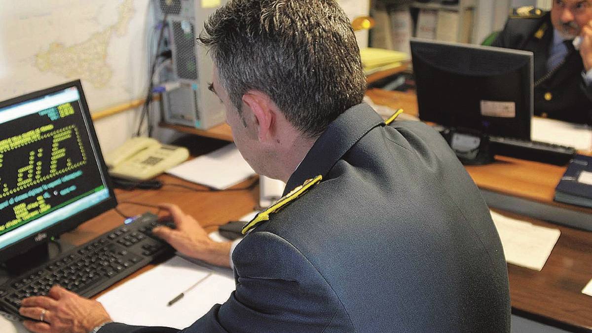 Laureato in economia il re della truffa