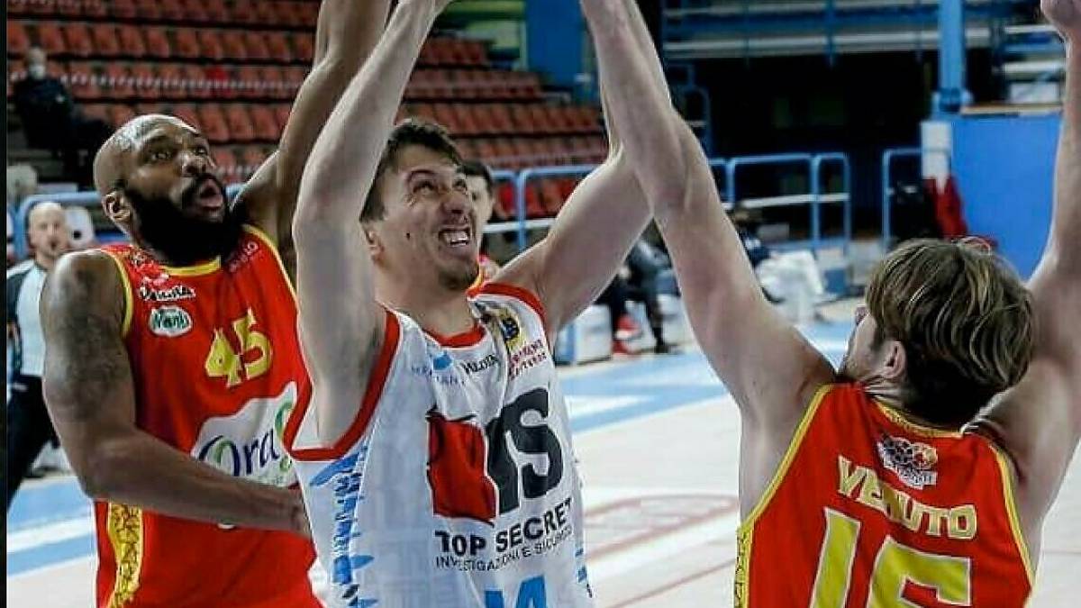 Basket B, da San Marino a Faenza: ecco l'ala Pietro Ugolini