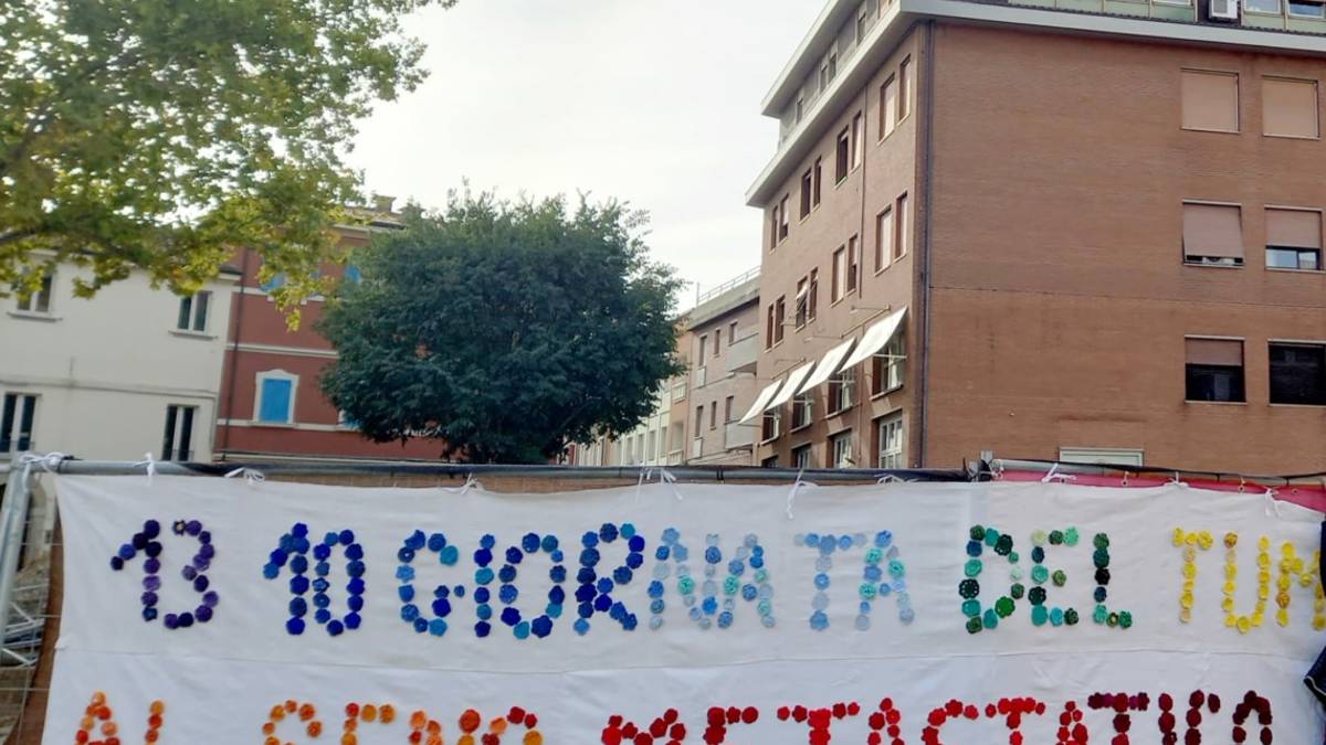 Rimini, Castel Sismondo fucsia per la prevenzione del tumore al seno