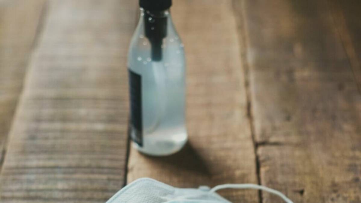 Mascherine e gel disinfettanti: trend positivo per le vendite online