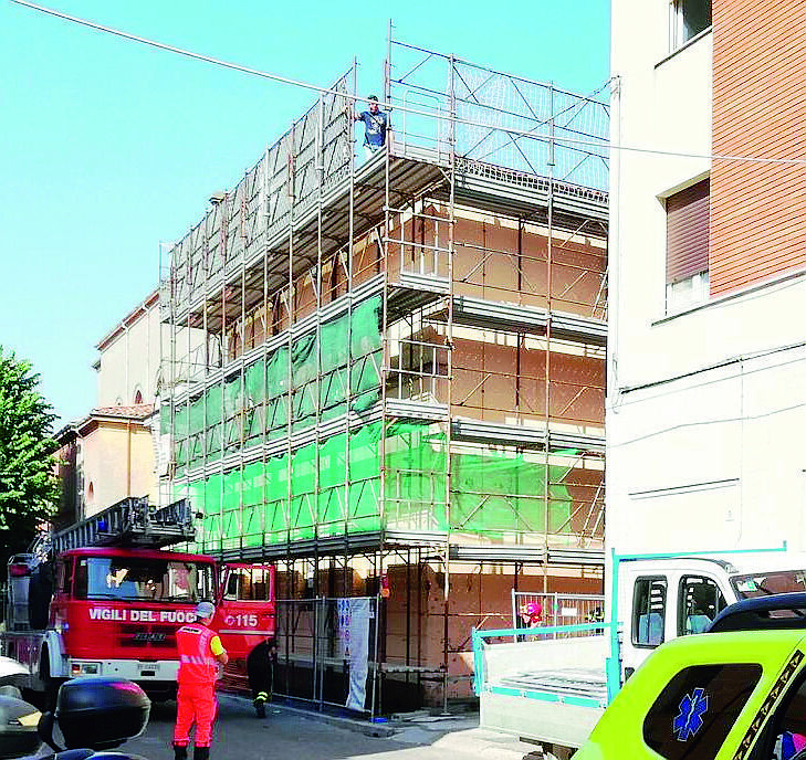 Morto il muratore colpito da malore per il caldo a Rimini, aperta inchiesta