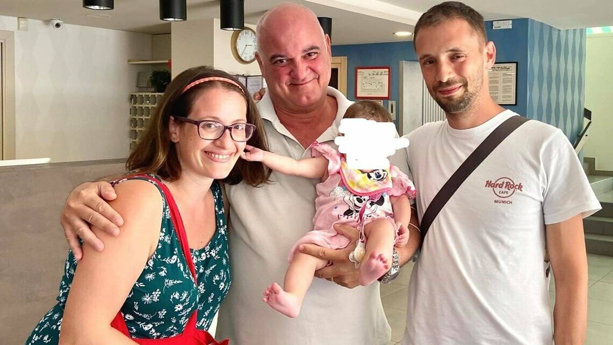 Rimini. Turista in hotel salva bimba di sette mesi dal soffocamento
