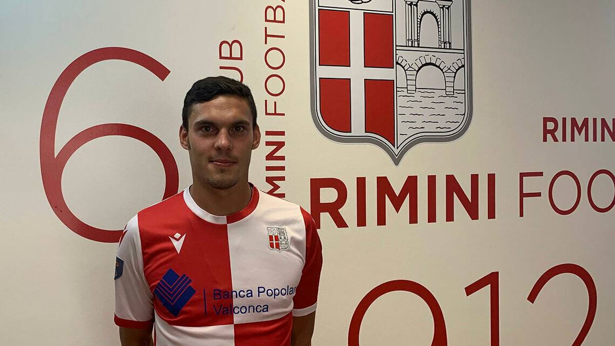 Calcio D, il Rimini si rinforza con l'attaccante Mencagli