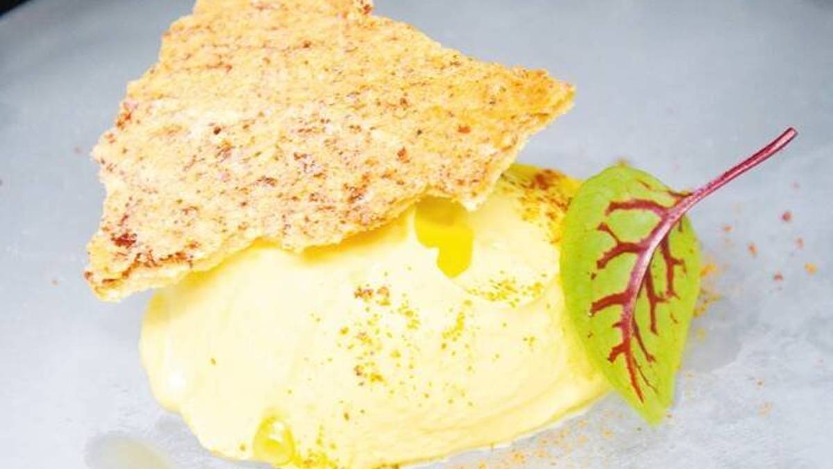 La ricetta di Valerio Braschi: caprese alla scamorza in versione dessert