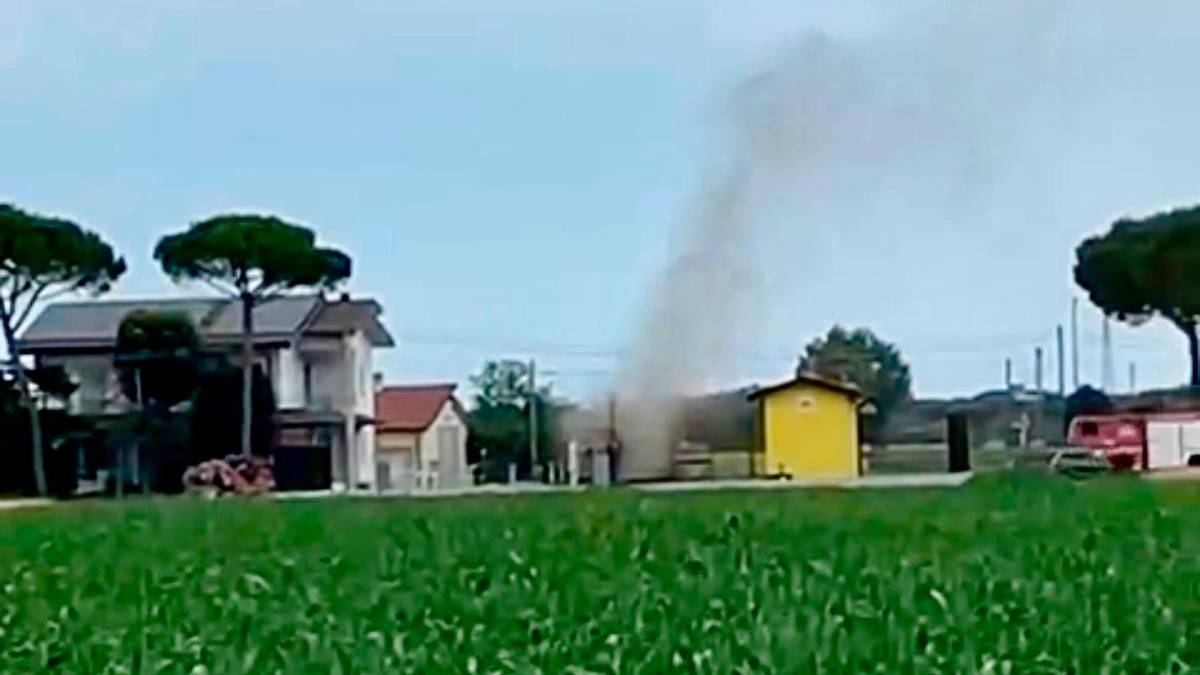 Rottura al metanodotto: maxi emergenza a Cesenatico poi rientrata VIDEO