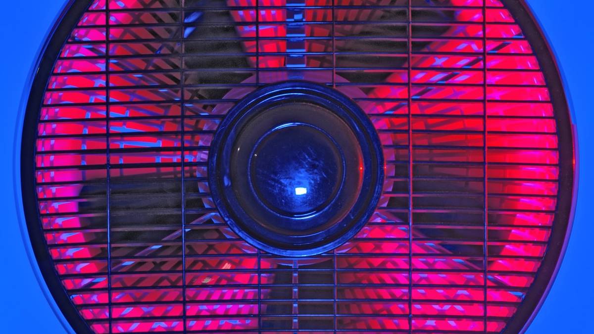 Scegliere il ventilatore ideale: caratteristiche e funzionalità