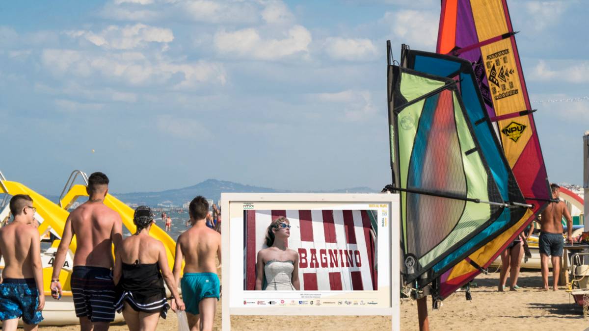 Rimini: Tutti al Mare!, da sabato 1 luglio la mostra al Bagno 47