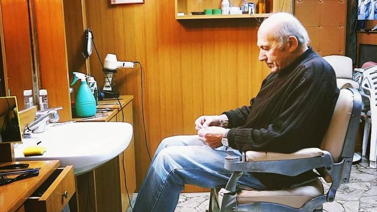 Lido di Classe, addio allo storico barbiere Fusconi