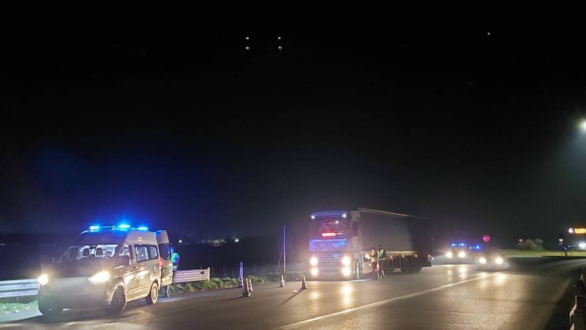 Ravenna, niente riposi: camionisti multati per oltre 500 euro