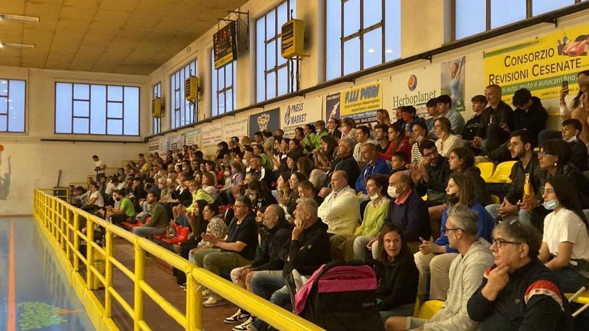 Basket C donne, la Nuova Virtus Cesena centra la finale