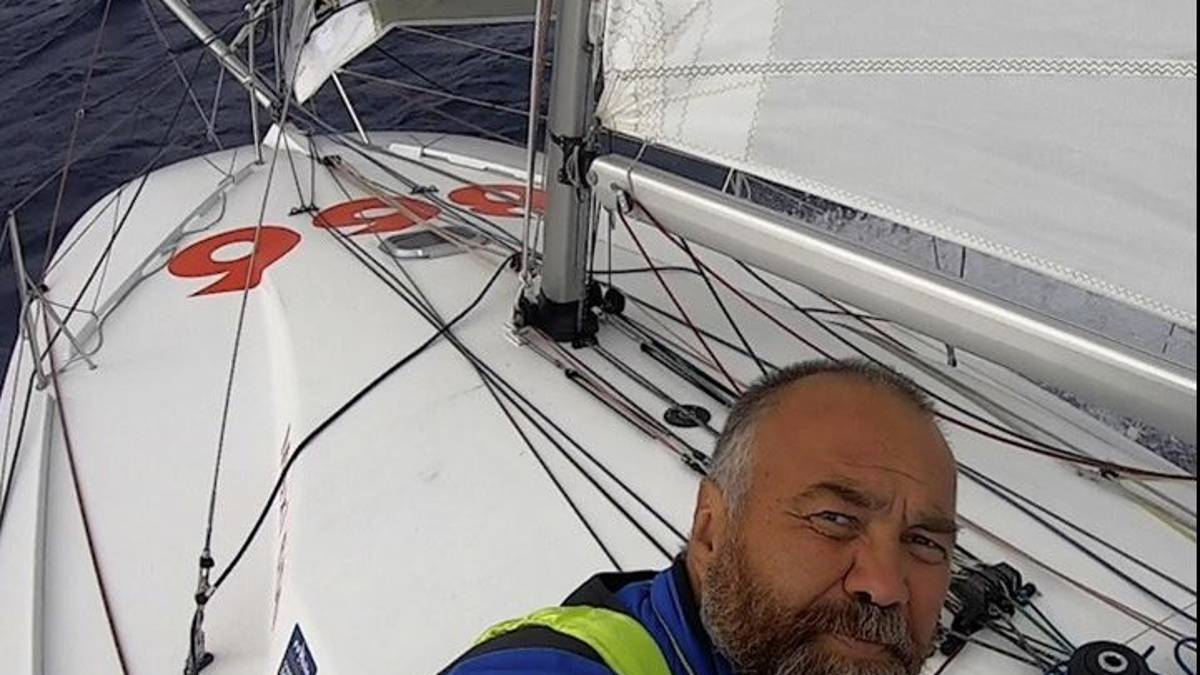 MiniTransat, grande rimonta di Del Zozzo, sfida Italia-Francia in testa