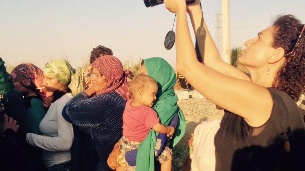 Volontaria di Riccione: La mia vita per i migranti. Basta razzismo