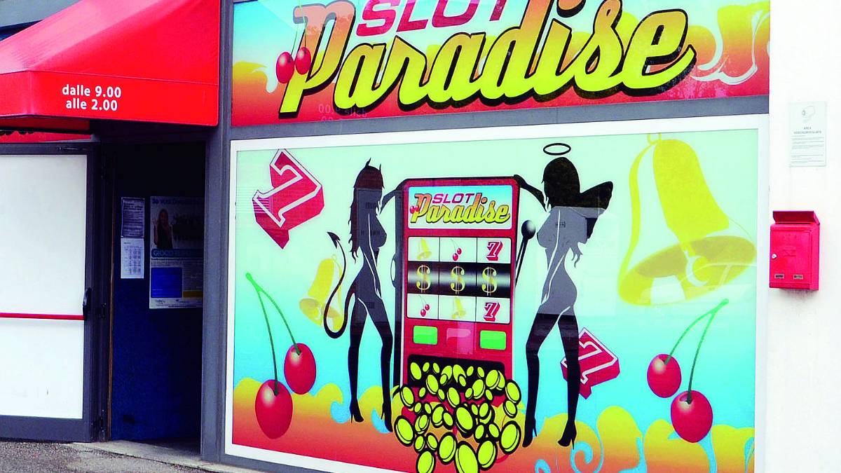Forlì, colpo alla sala slot. Bottino da 10mila euro
