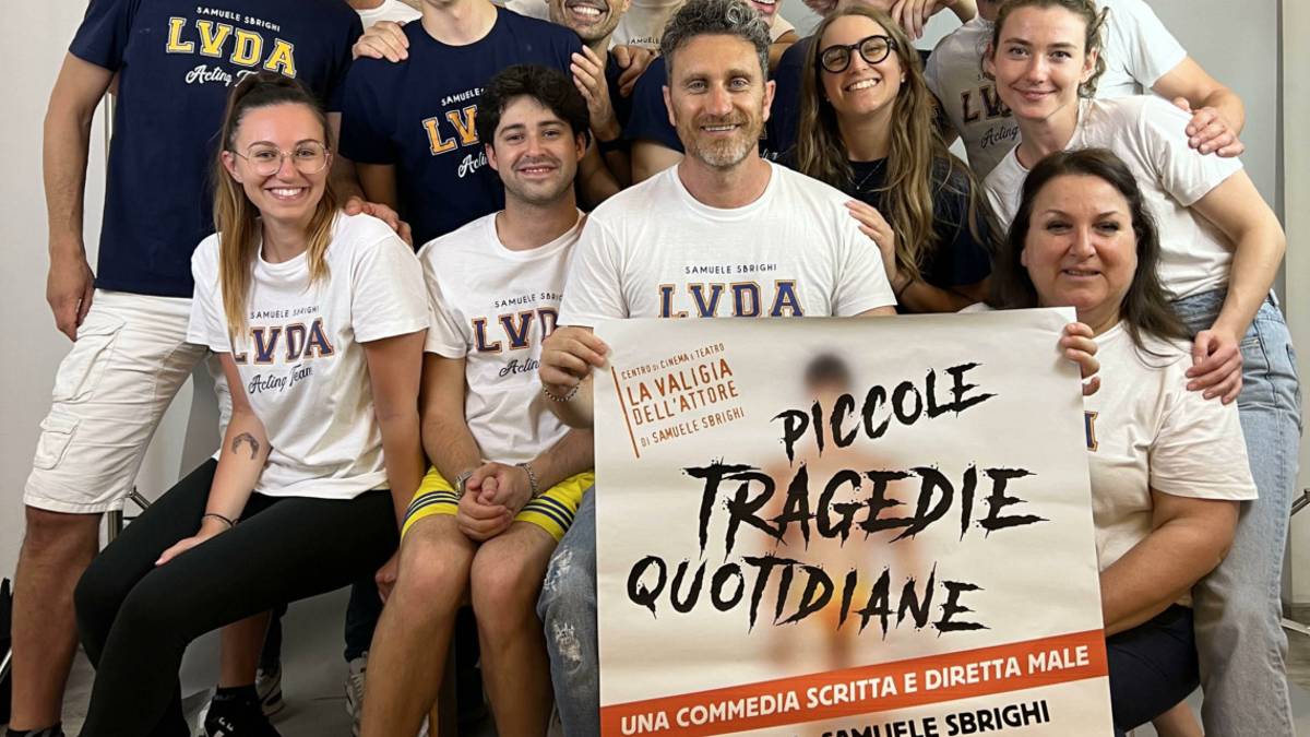 Santarcangelo, quante Piccole&nbsp;tragedie&nbsp;quotidiane dentro La valigia dell'attore