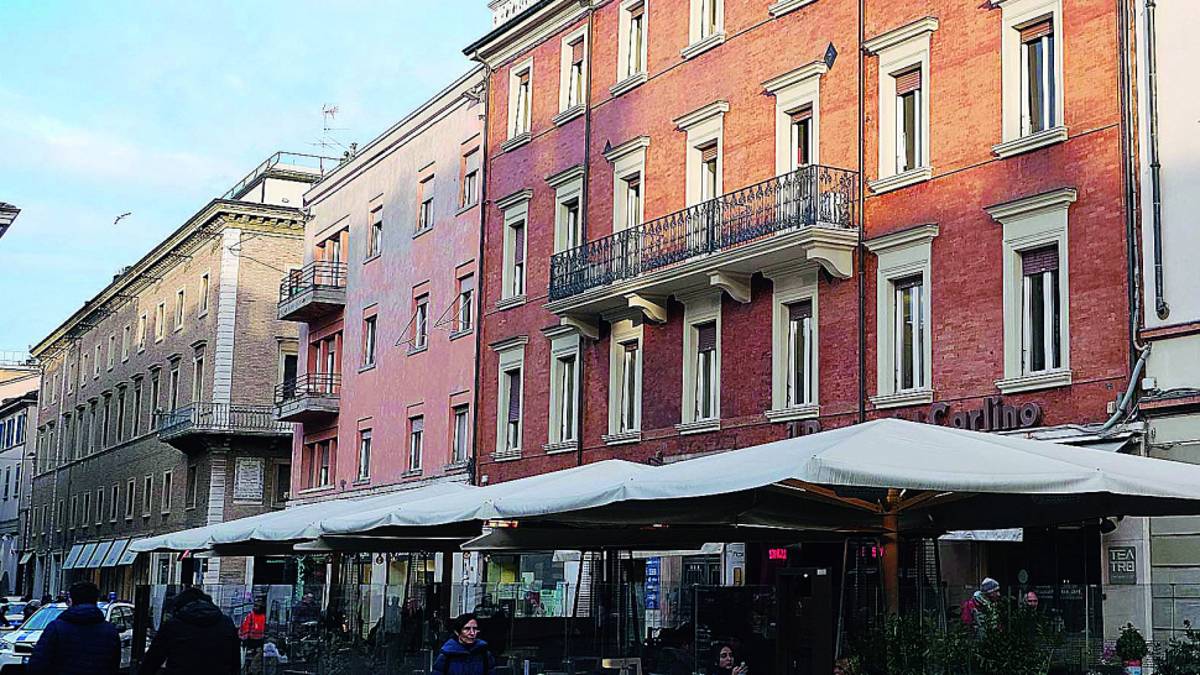 Rimini, il Comune difende i dehors: restano dove sono