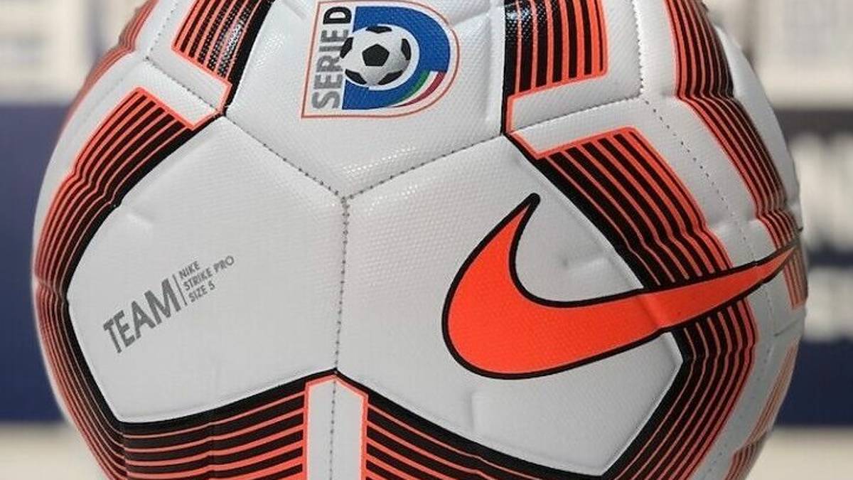 Calcio D, cambia il calendario: si chiude il 13 giugno