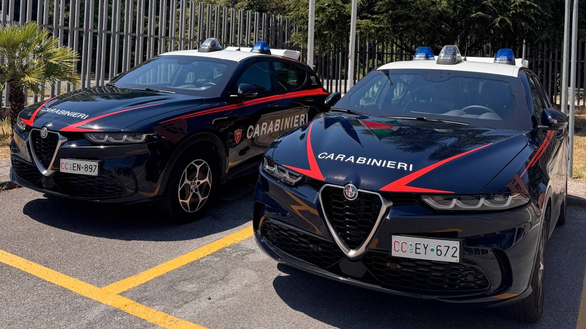 Morciano, vuole togliersi la vita in un parcheggio: salvato dai carabinieri