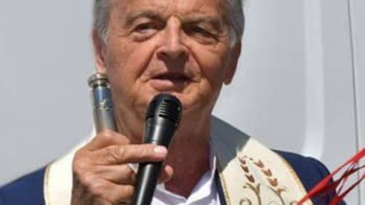 Riccione. Martedì il funerale di don Giorgio, domani camera ardente