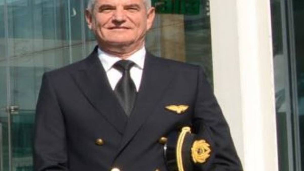 Pilota eroe di Castrocaro guida l'aereo che porta il Papa in Iraq