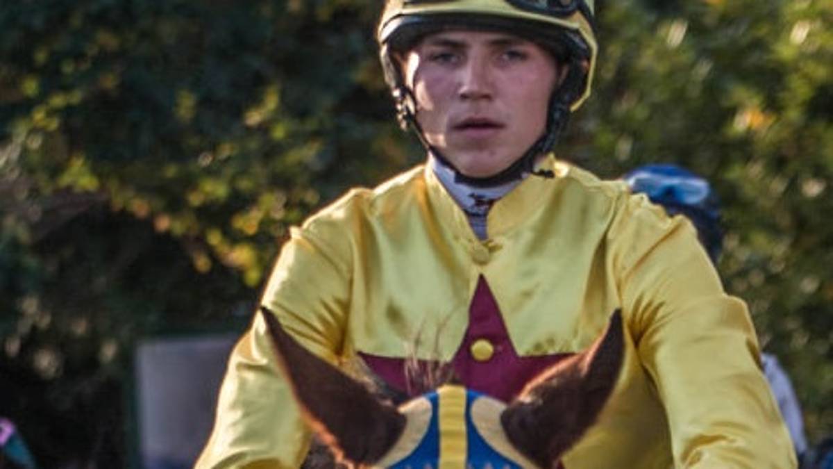 Faenza, fantino nato in Russia correrà il Palio