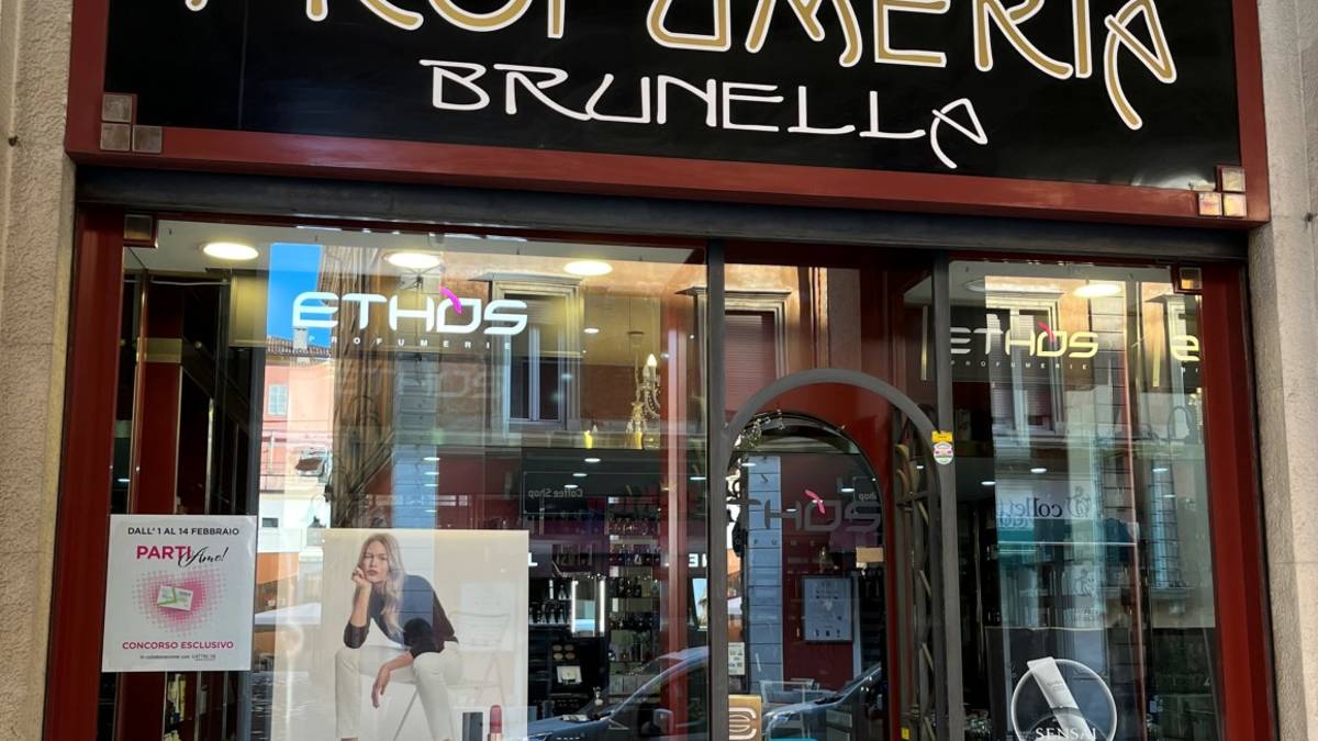 Ravenna, Sabbioni acquista la storica profumeria Brunella assumendo i due figli e i dipendenti