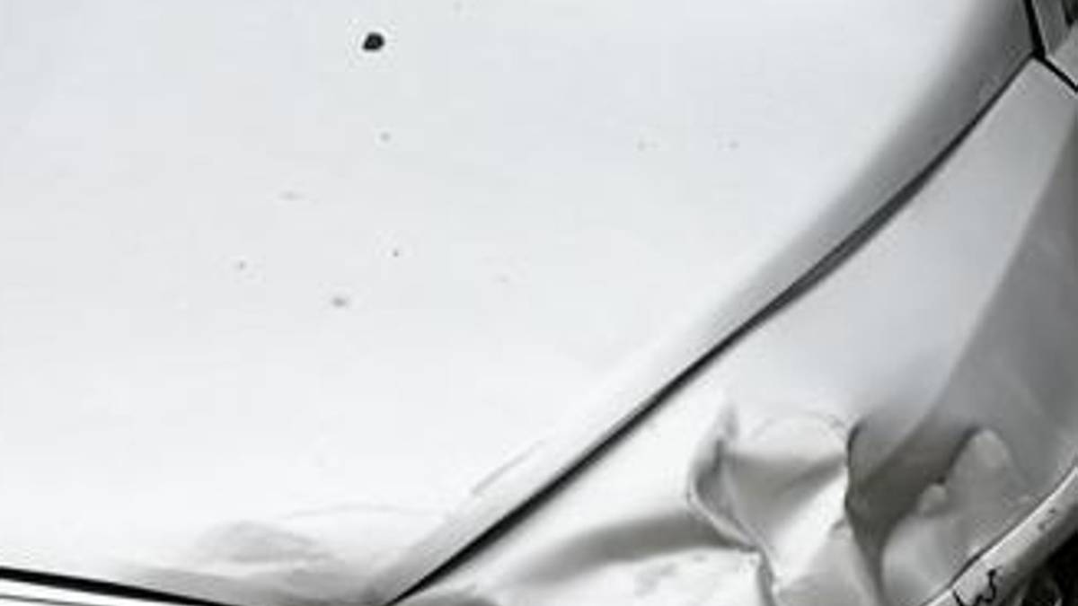 Imola, caccia al pirata della strada che provoca tamponamento e fugge