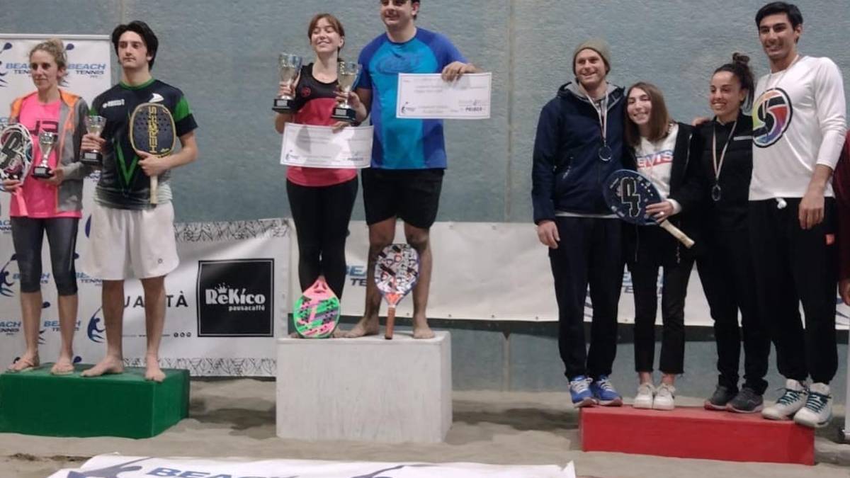 Beach tennis, il Pura Vida Riccione festeggia il bronzo di Imola