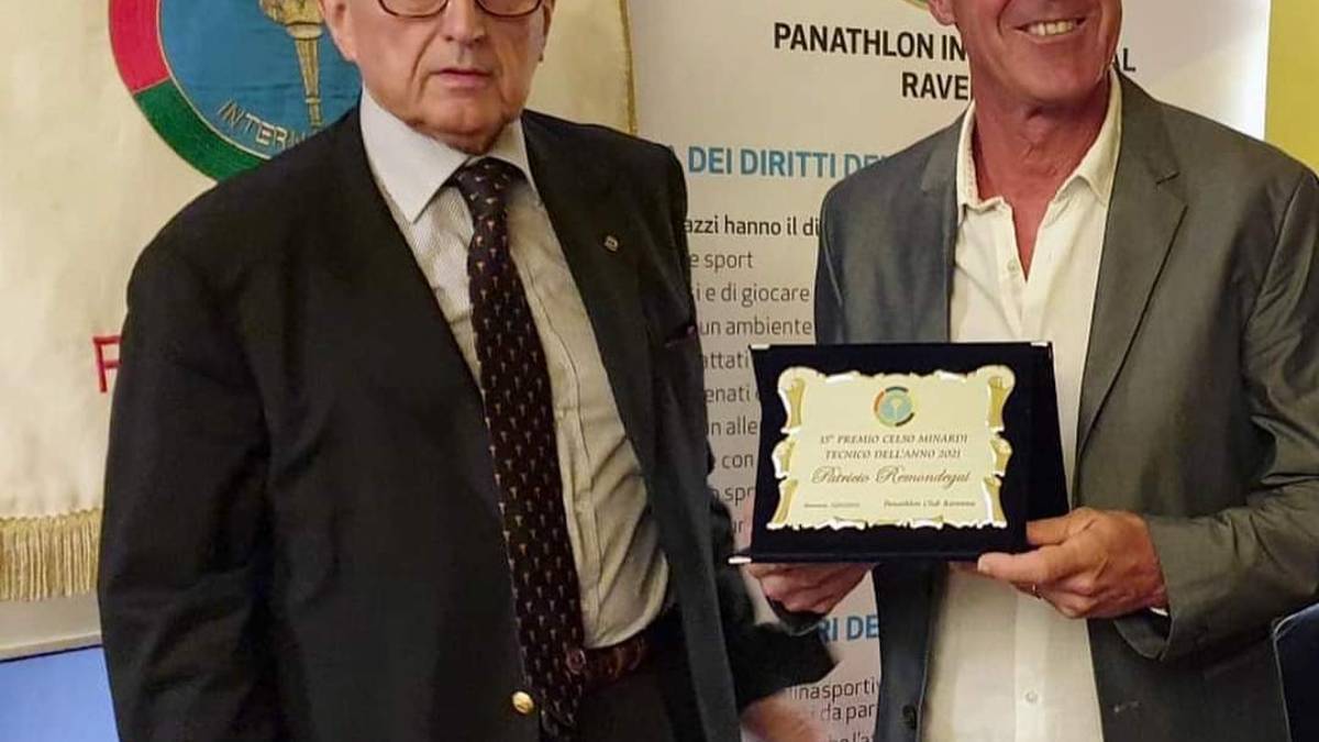 Tennis, il premio Celso Minardi Tecnico dell’Anno 2021 a Patricio Remondegui