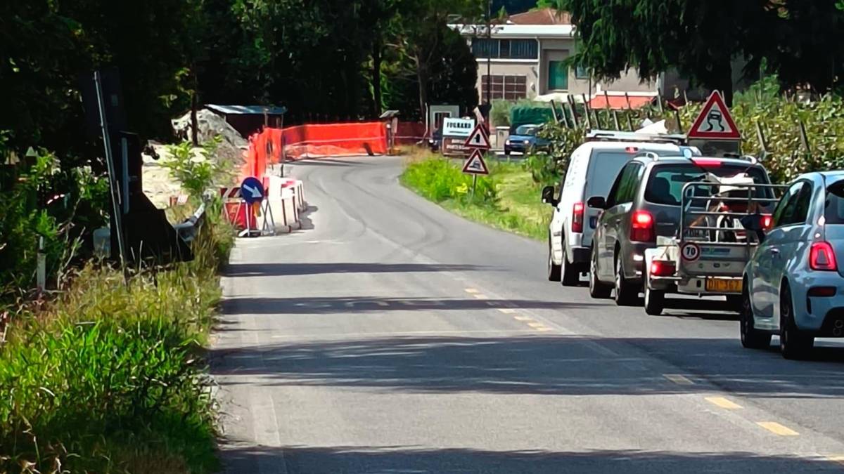 Disagi e continui rallentamenti sulla Brisighellese, sollecitati i lavori