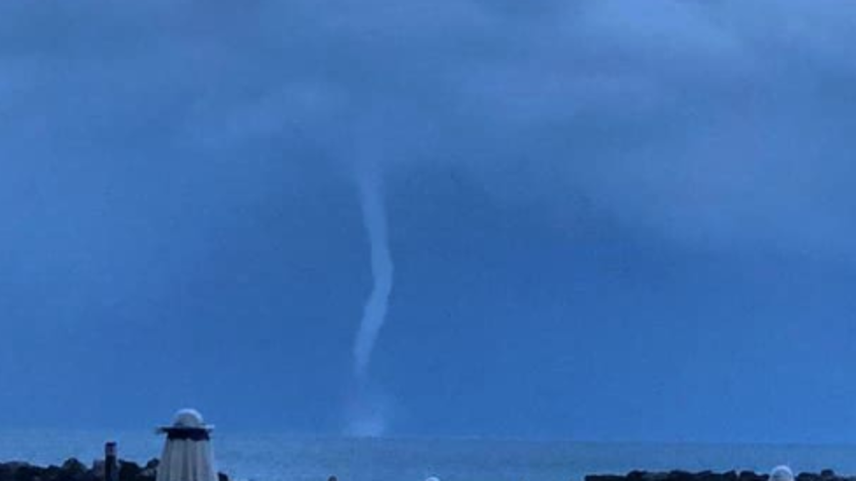 Dopo Marina Romea un'altra tromba marina al largo di Rimini