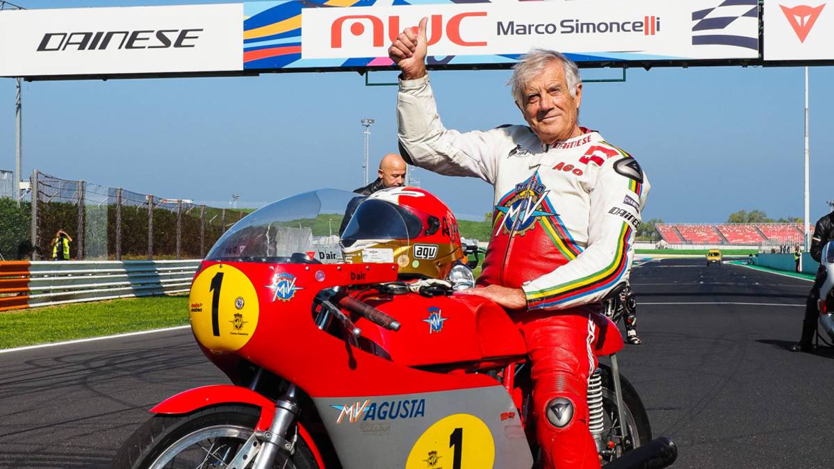 Motociclismo, gli 80 anni di Giacomo Agostini a Misano: Prima di una gara, una ragazza di Riccione mi fece fare tardissimo