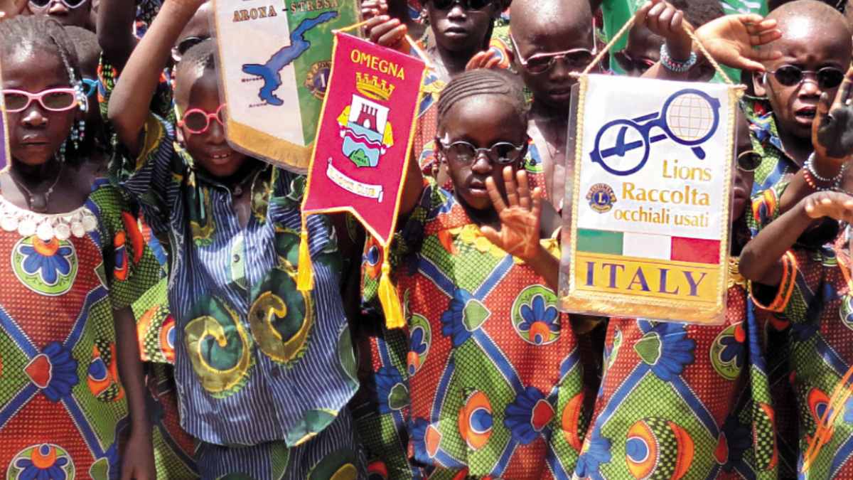 Cesena, raccolta di occhiali usati da donare a chi non può permetterseli