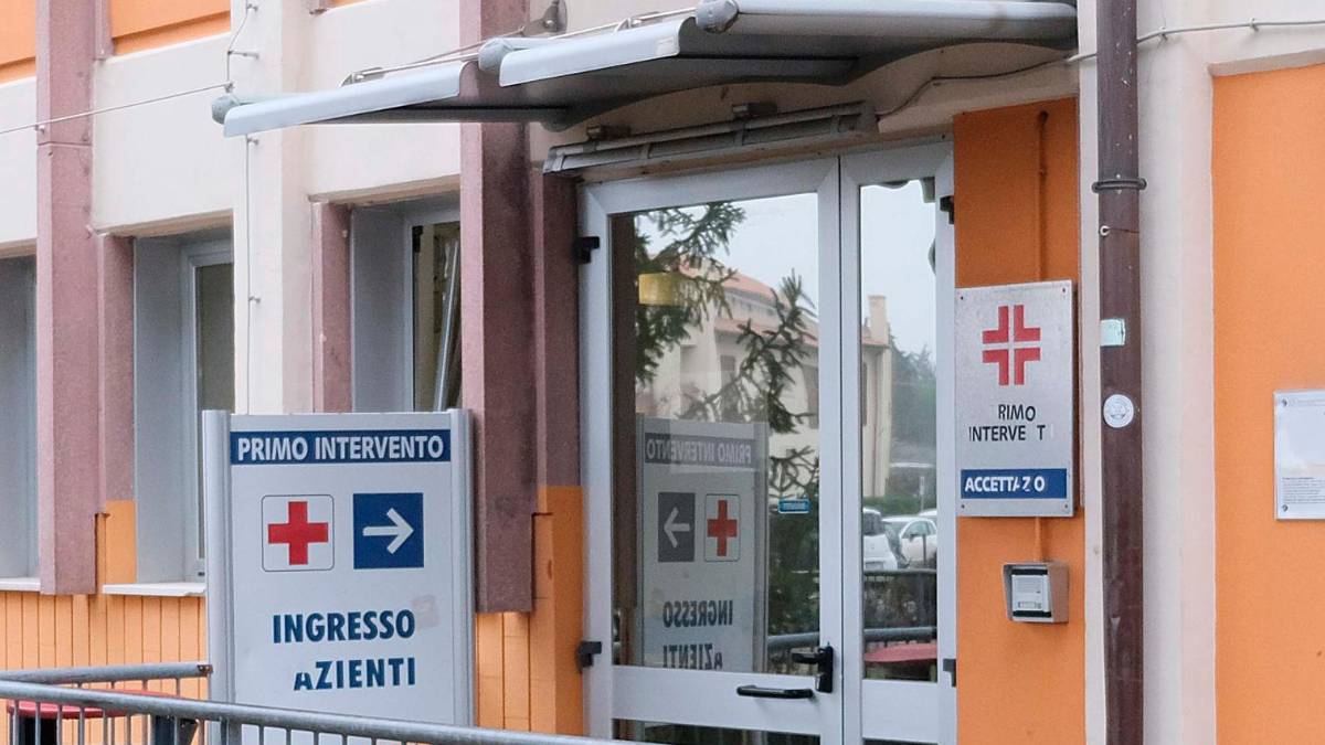 L’uomo è morto in ospedale a Cattolica