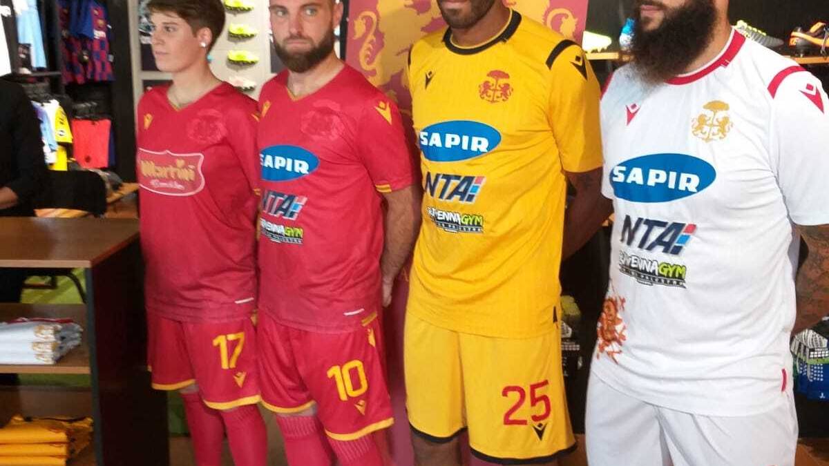 Calcio serie C, Ravenna e Cesena con vista sul derby