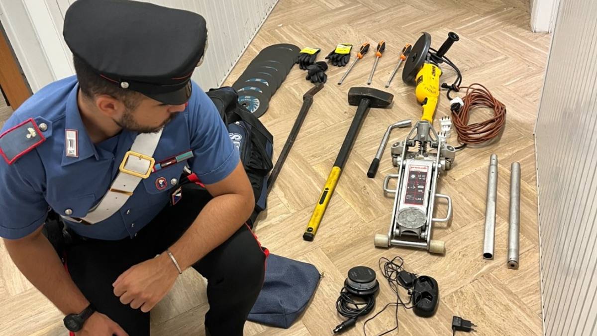 Spari e folle inseguimento sulle strade di Riccione: arrestato