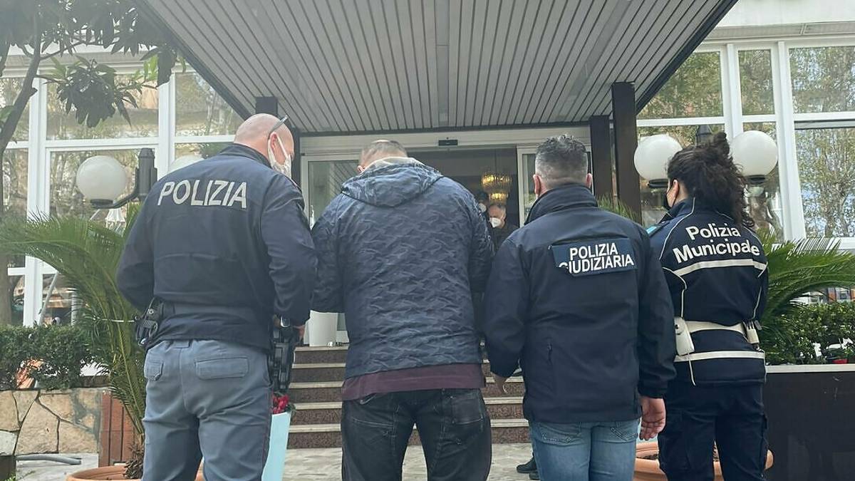 Droga, chiuso un altro albergo a Rimini