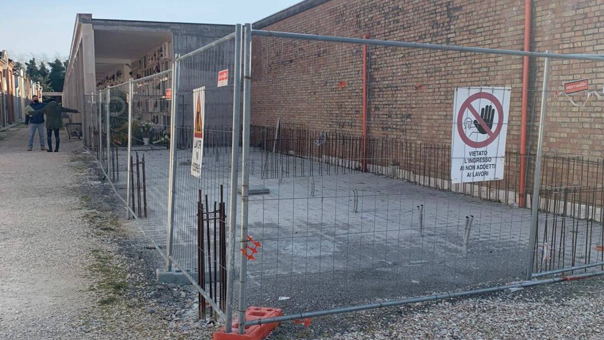 Cesenatico, iniziati i lavori di ampliamento al cimitero