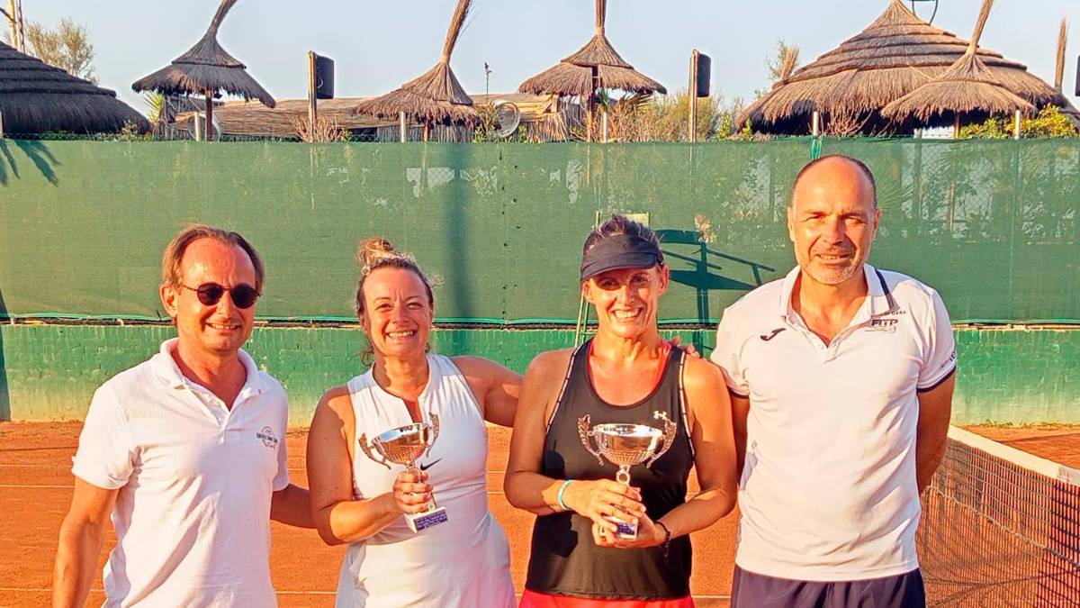 Tennis: Andrea Travaglini, Andrea Briolini, Massimo Feriozzi e Jessica Barbieri vincono il torneo Veterani e Ladies del Ct Rimini / GALLERY