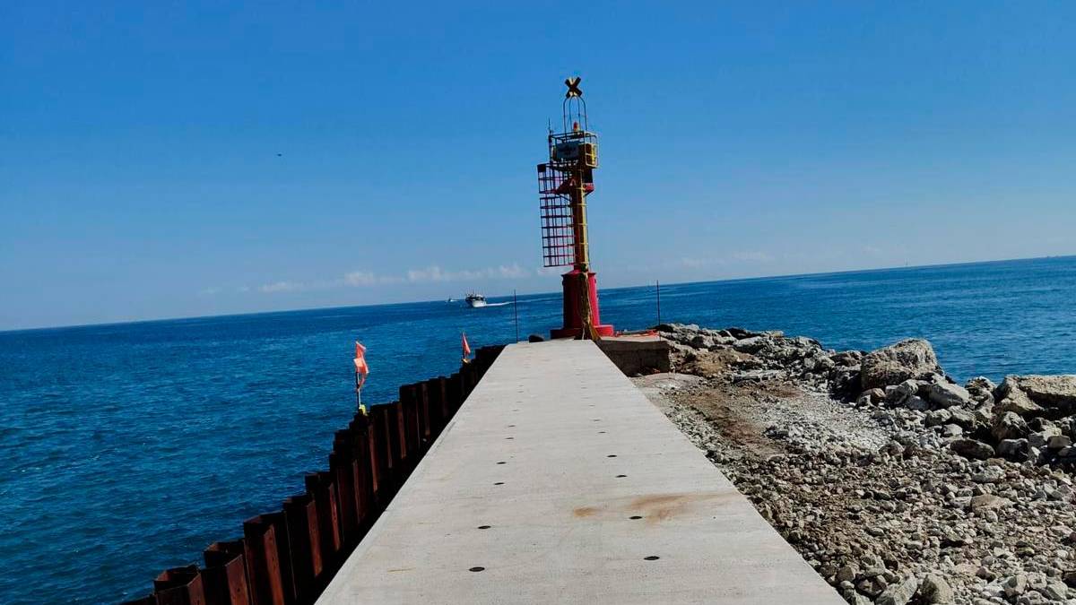 Cesenatico, Molo di Levante: a giorni l’estrazione delle palancole