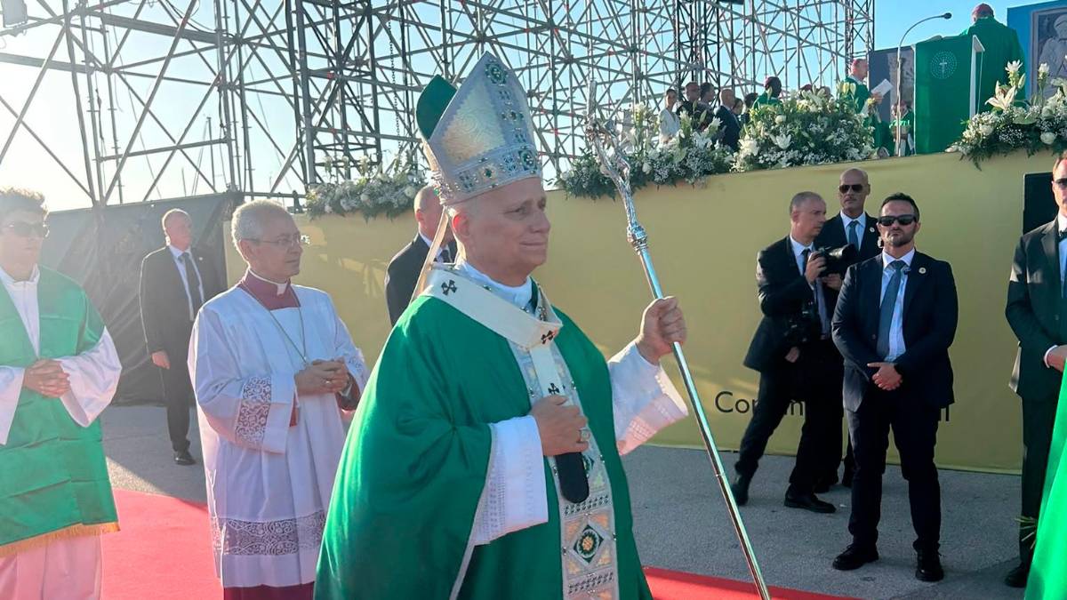 Papa Leone, la messa a Rimini: “La gente di Romagna è schietta, laboriosa e solidale” VIDEO
