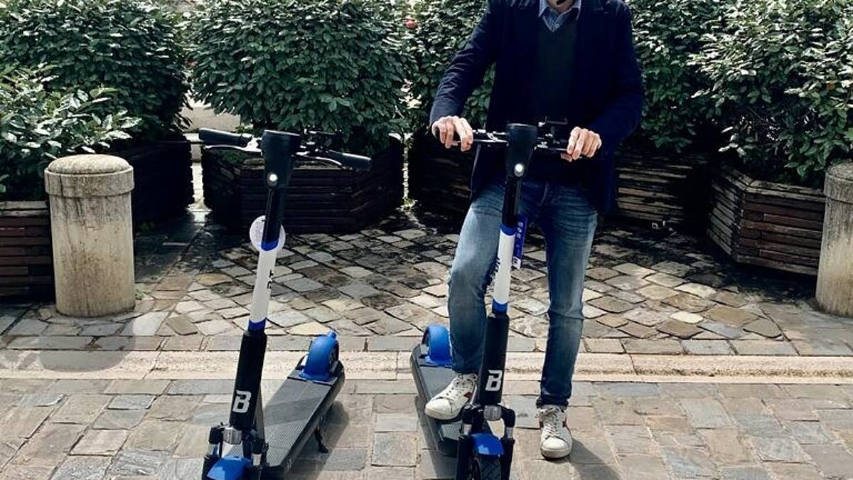 Arrivano 150 monopattini a noleggio per l'estate di Cesenatico