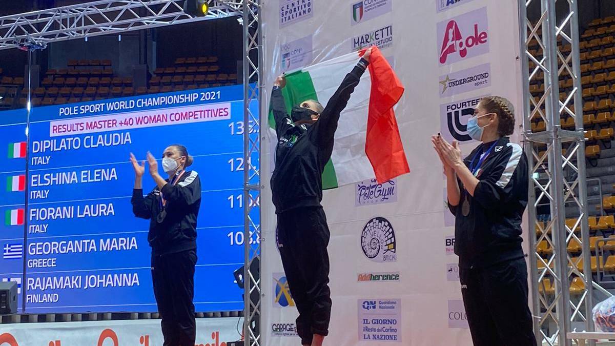 Pole dance, due riminesi campionesse del mondo