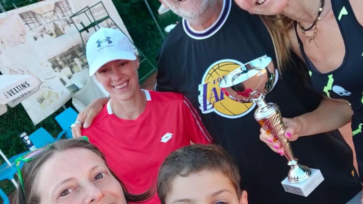 Tennis, Cinzia Patrucco vince il derby con Giulia Sangiorgi ed è la regina del Trofeo del Gelso al Ct Venustas