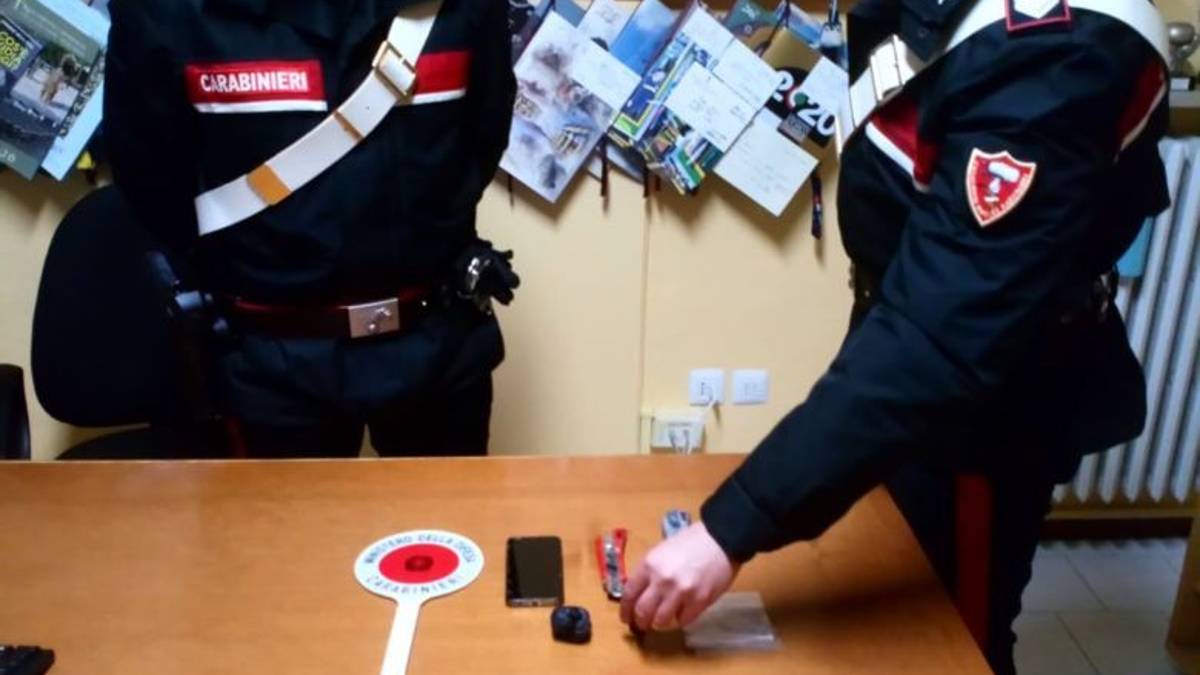 Forlì, eroina nell'auto: arrestato
