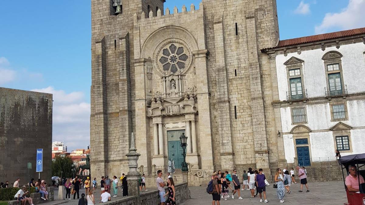 Il fascino eterno dell'Oceano fino all'arrivo a Porto